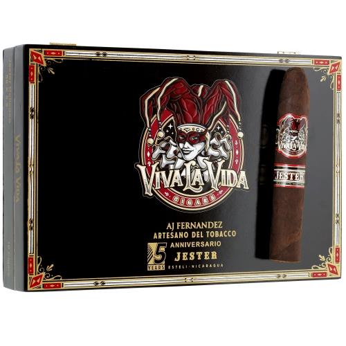 Viva La Vida 5th Anniversary Jester Flat Bellicoso