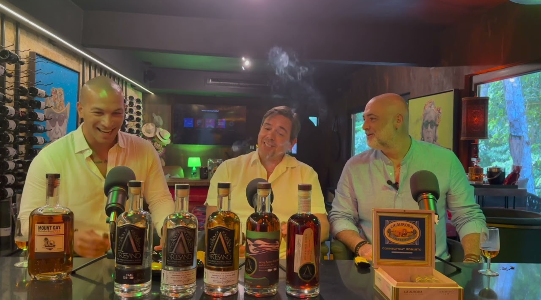 Load video: Entre Humos Ep7 La Aurora Connecticut and Mount Gay and Artesano rums with José Muñoz