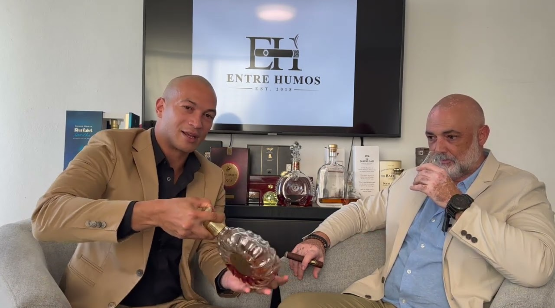 Load video: Entrehumos Ep. 4: Today is Fancy! Pairing Davidoff Churchill Late Hour and Remy Martin XO and surprise!