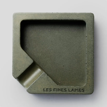 Les Fines Lames Ashtray