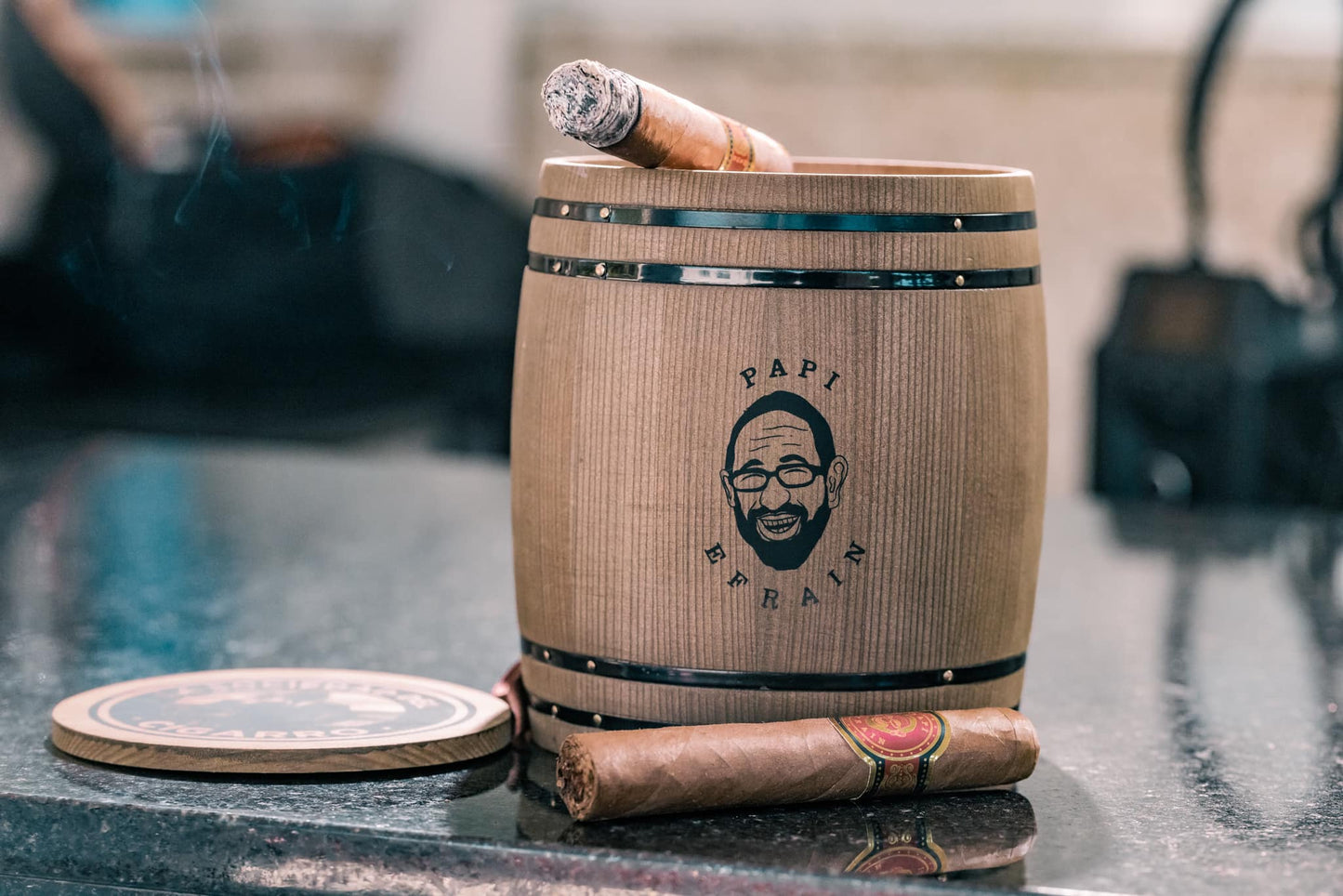 Papi Efrain Robusto por La Sociedad del Cigarro y A.J. Fernandez