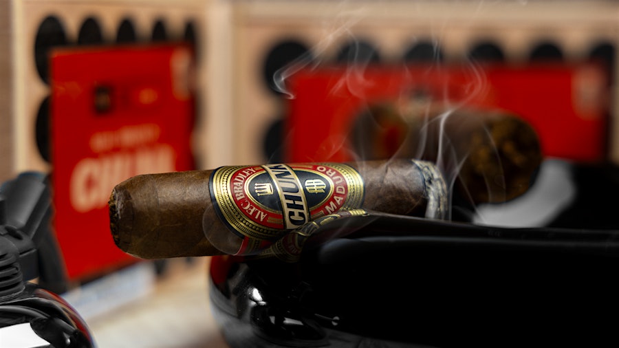 Alec Bradley Chunk Maduro XL